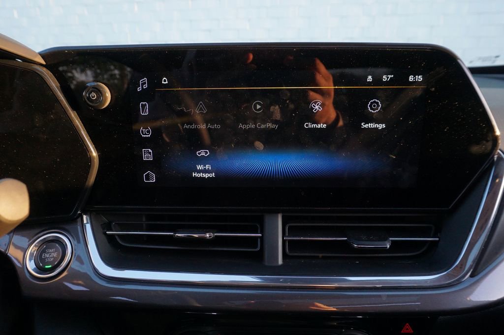 Used 2026 Chevrolet Trax ACTIV w/ Sunroof Package FWD image 14