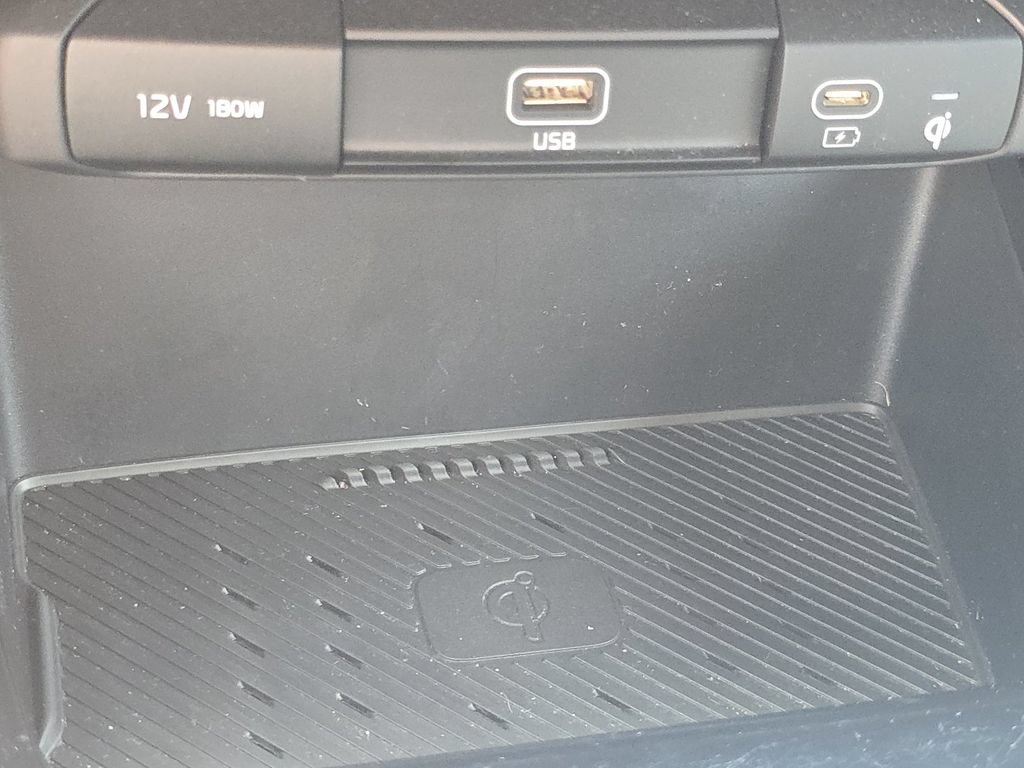 Used 2024 Kia Niro Wind w/ Wind Preserve Package FWD image 31