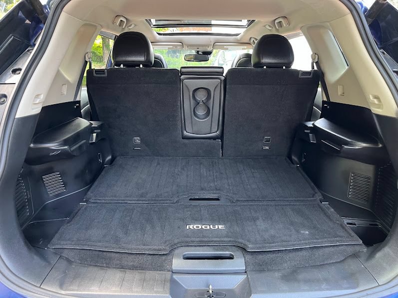 Used 2019 Nissan Rogue SL w/ Premium Package AWD/4WD image 43