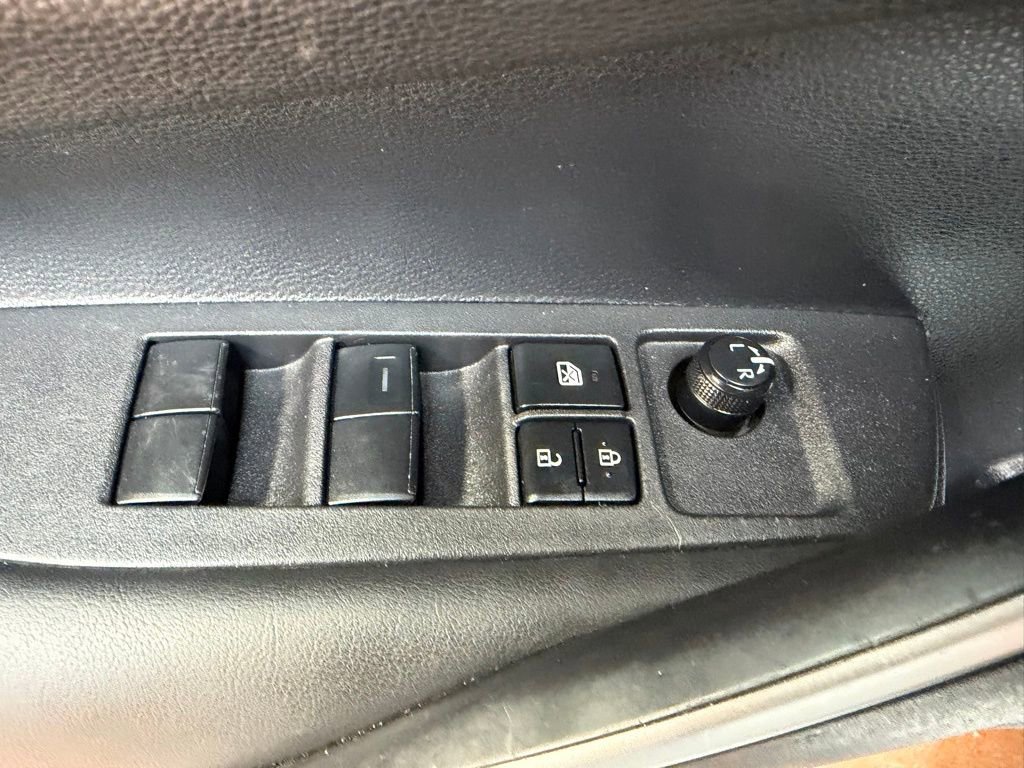 Used 2024 Toyota Corolla Sedan w/ SE Convenience Package FWD image 19