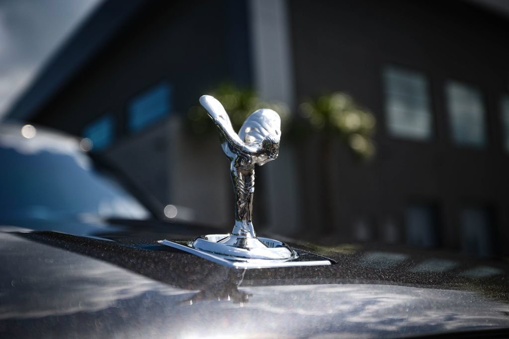 Used 2022 Rolls-Royce Cullinan AWD/4WD image 11
