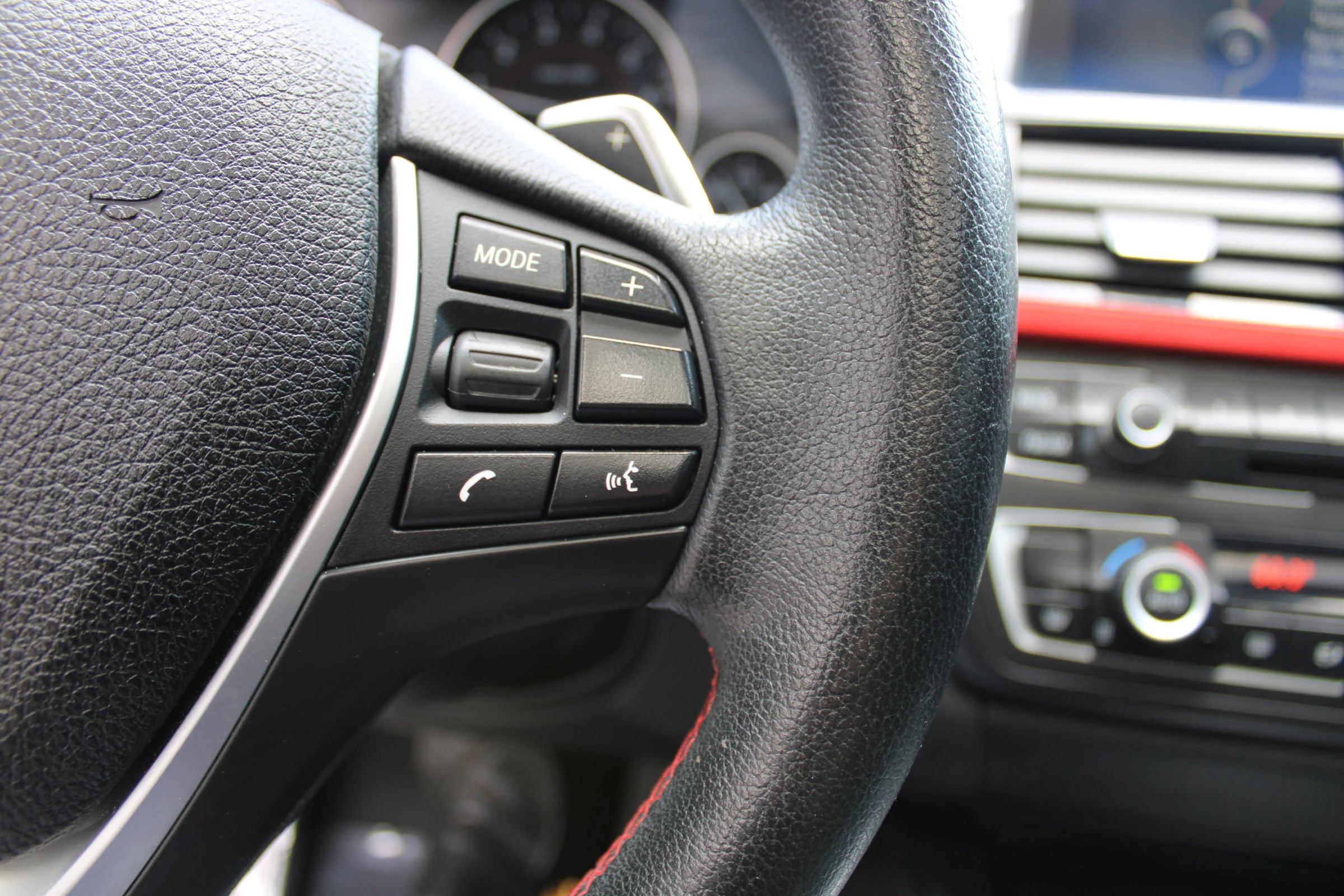 Used 2012 BMW 328i Sedan RWD image 10