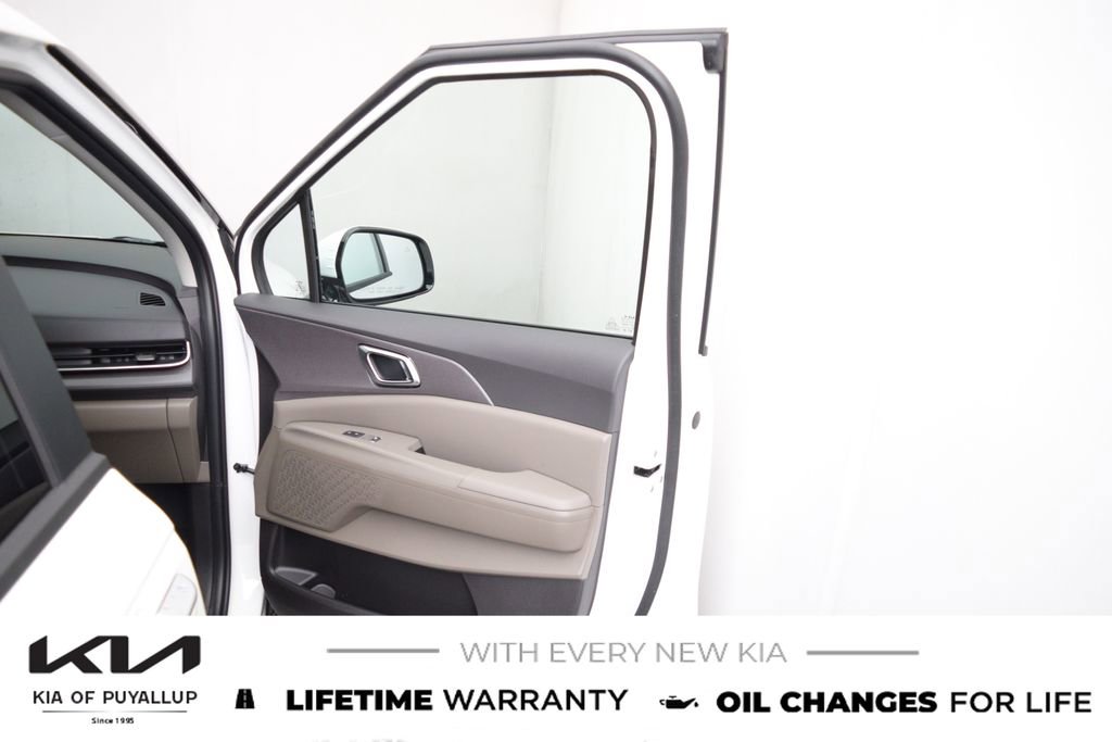 New 2026 Kia Carnival EX image 15