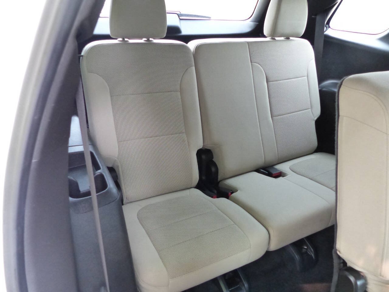 Used 2022 Chevrolet Traverse LS AWD/4WD image 42