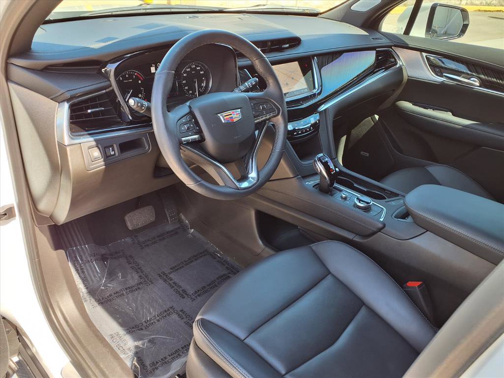 Certified 2024 Cadillac XT6 Premium Luxury FWD image 18