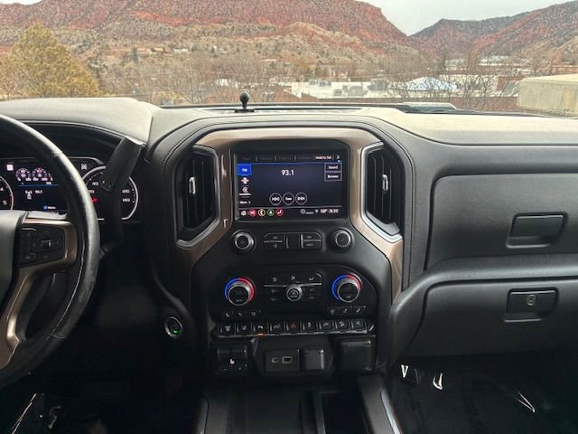 Used 2023 Chevrolet Silverado 2500 High Country w/ Z71 Off-Road Package image 14