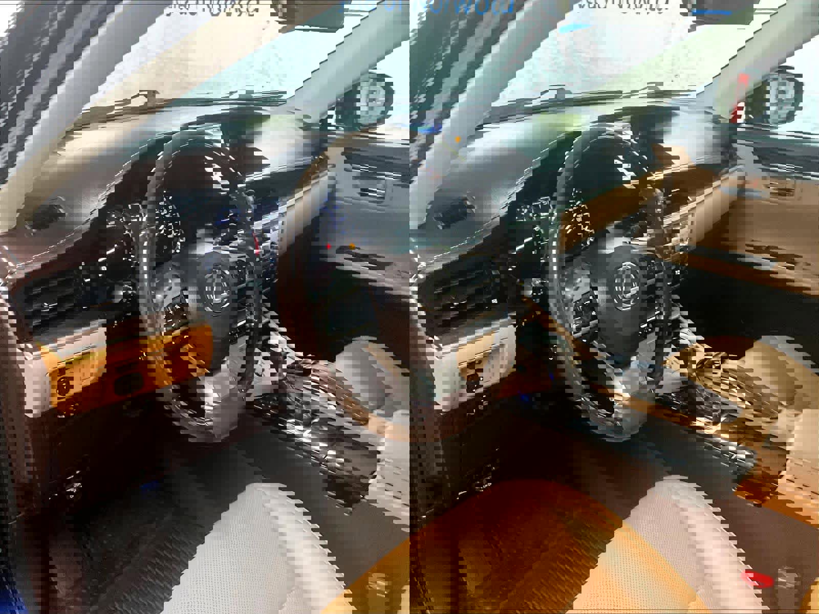 Used 2016 Lexus ES 350 w/ Navigation System Package image 8