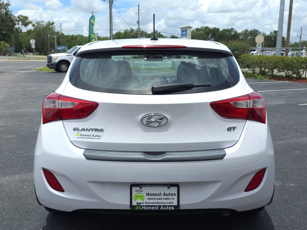 Used 2016 Hyundai Elantra GT FWD image 6