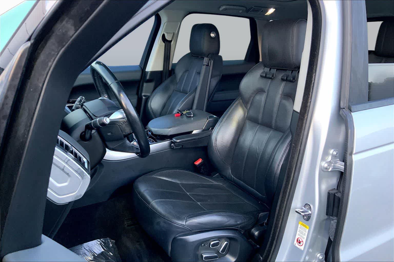 Used 2014 Land Rover Range Rover Sport HSE AWD/4WD image 8
