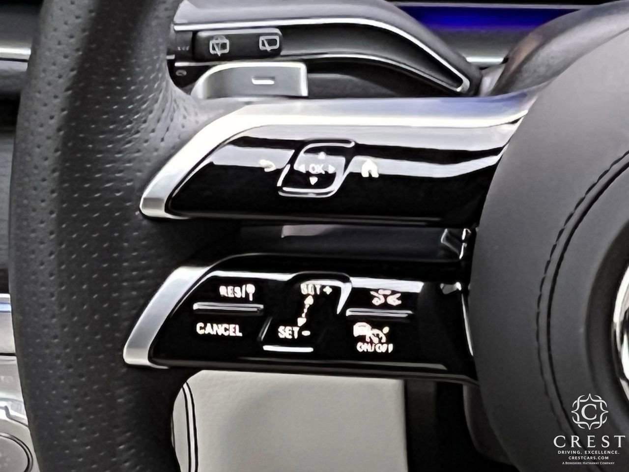 Used 2025 Mercedes-Benz GLS 580 4MATIC image 14