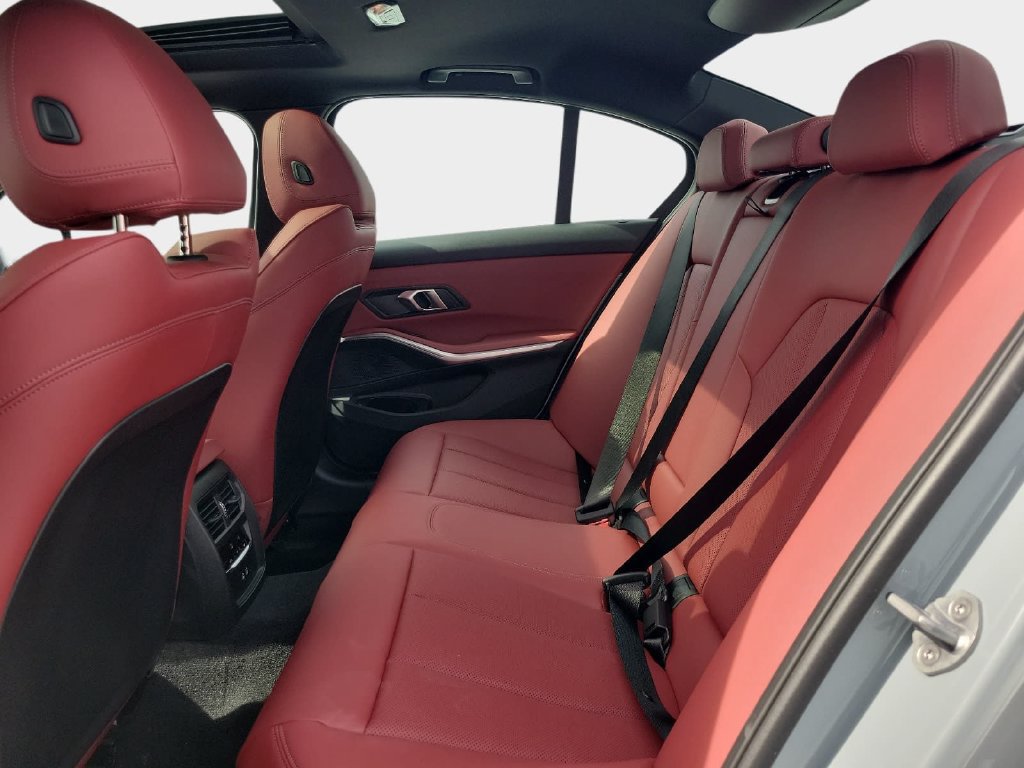 New 2026 BMW 330i Sedan w/ M Sport Package RWD image 8