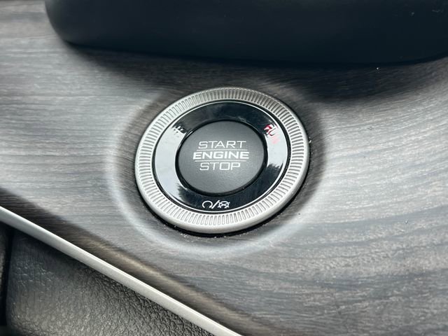 Used 2022 Jeep Grand Cherokee Limited 4xe image 35