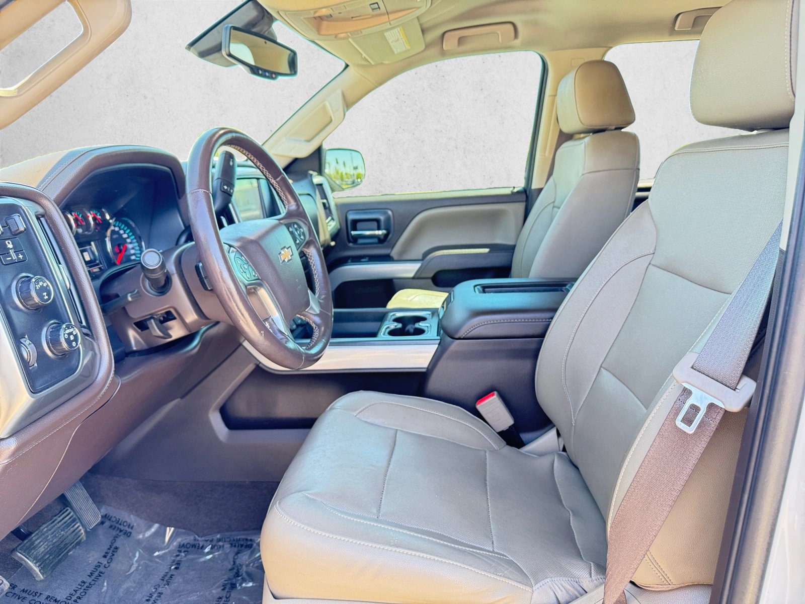 Used 2018 Chevrolet Silverado 2500 LTZ w/ Duramax Plus Package AWD/4WD image 11