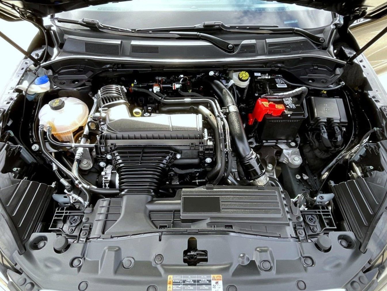 Certified 2024 Lincoln Corsair AWD w/ Equipment Group 101A image 25