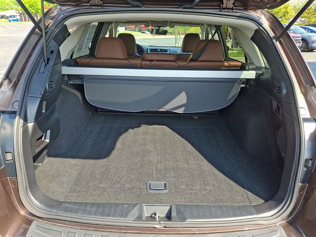 Used 2019 Subaru Outback 2.5i Touring w/ Popular Package #3A AWD/4WD image 31