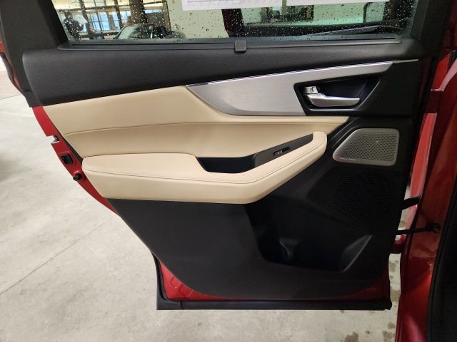 Used 2025 Acura MDX w/ Technology Package image 26