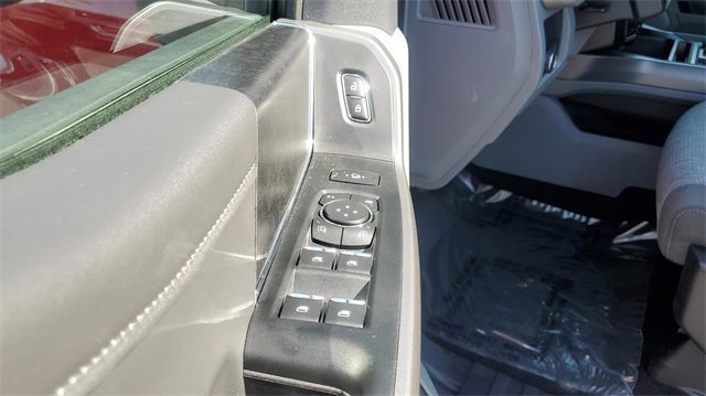 New 2026 Ford F250 4x4 Crew Cab Super Duty image 17