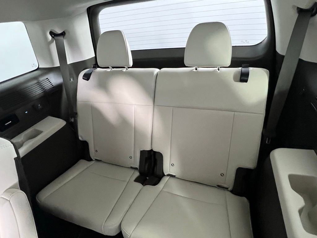 Used 2024 Hyundai Santa Fe Calligraphy image 27