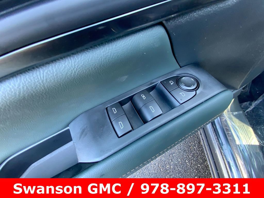 New 2026 GMC Terrain AT4 w/ Technology Package II image 21