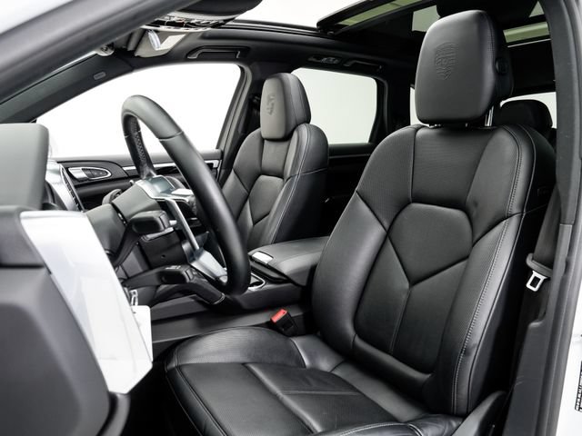 Certified 2018 Porsche Cayenne Platinum Edition AWD/4WD image 5
