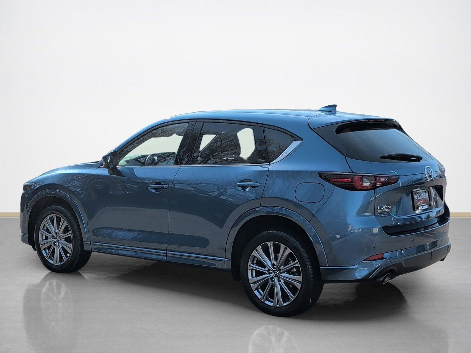 Used 2023 MAZDA CX-5 Signature image 5