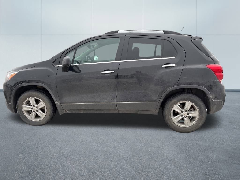 Used 2019 Chevrolet Trax LT w/ LT Convenience Package image 5