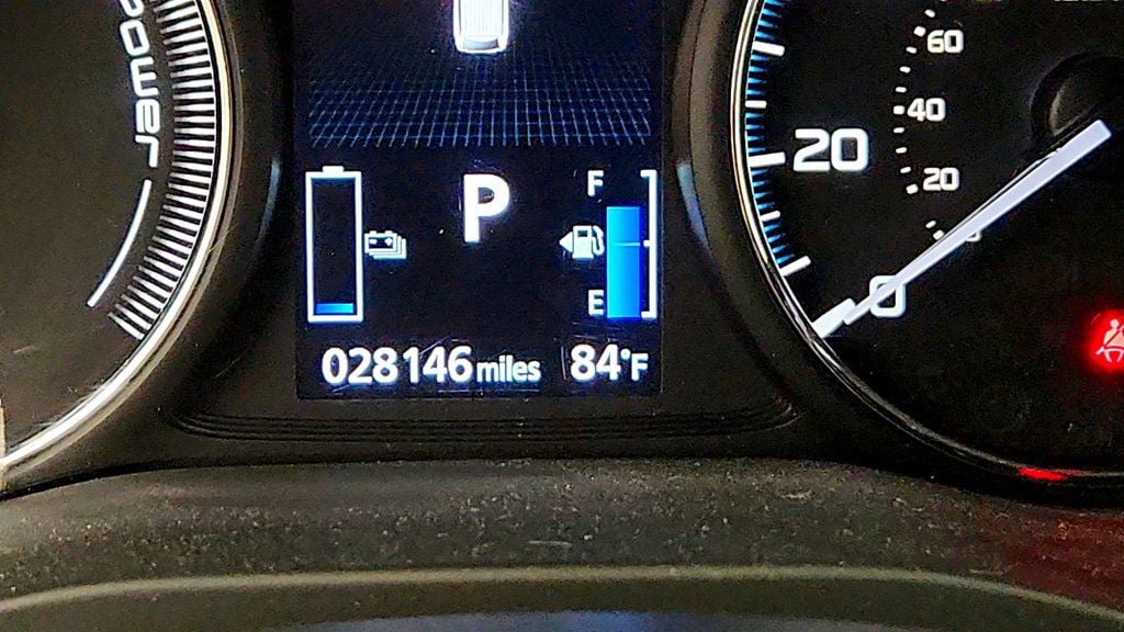 Used 2020 Mitsubishi Outlander SEL AWD/4WD image 12