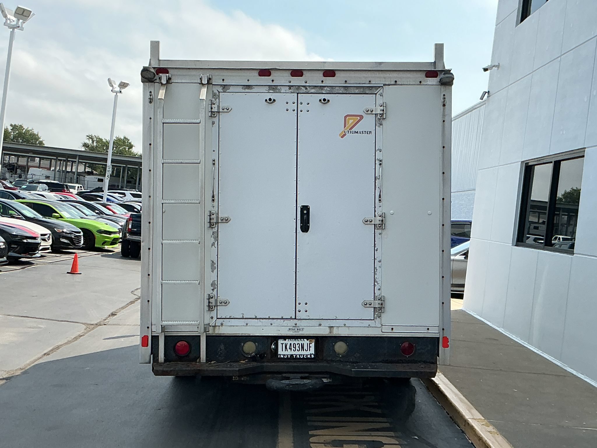 Used 2005 Chevrolet Express 3500 RWD image 7