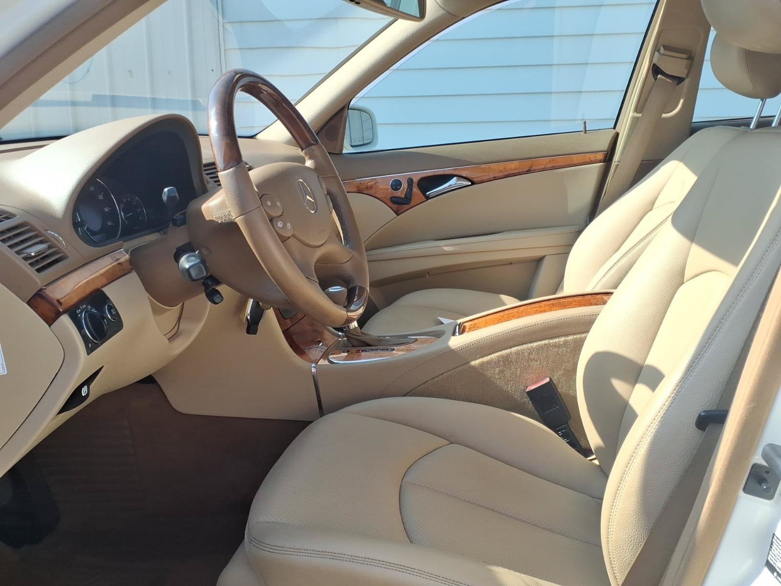 Used 2008 Mercedes-Benz E 350 4MATIC Wagon image 6
