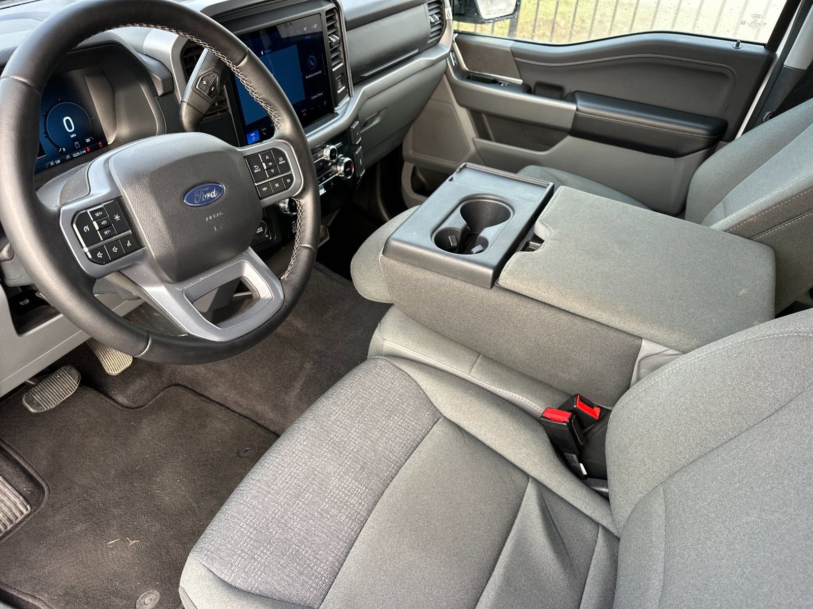 Used 2025 Ford F150 XLT w/ Equipment Group 301A Standard AWD/4WD image 10