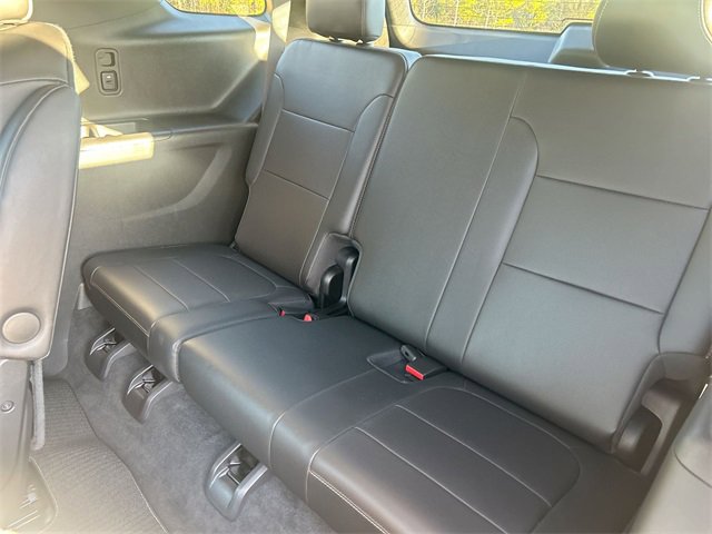 Used 2023 Chevrolet Traverse Premier image 28