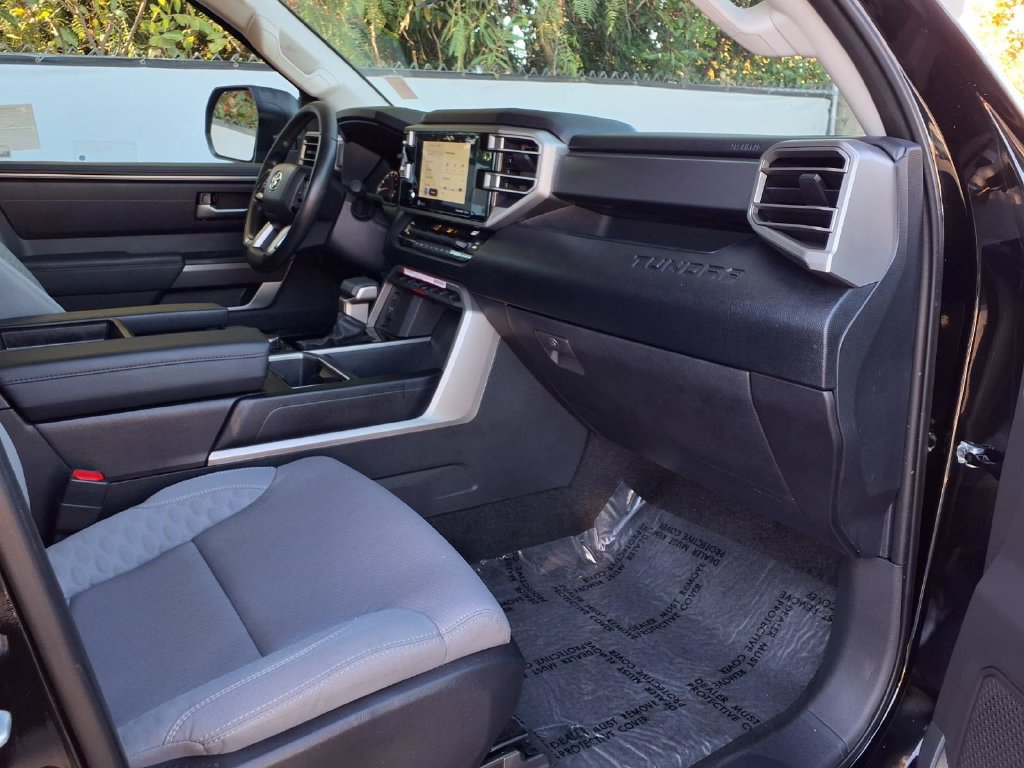 Used 2024 Toyota Tundra SR5 AWD/4WD image 33