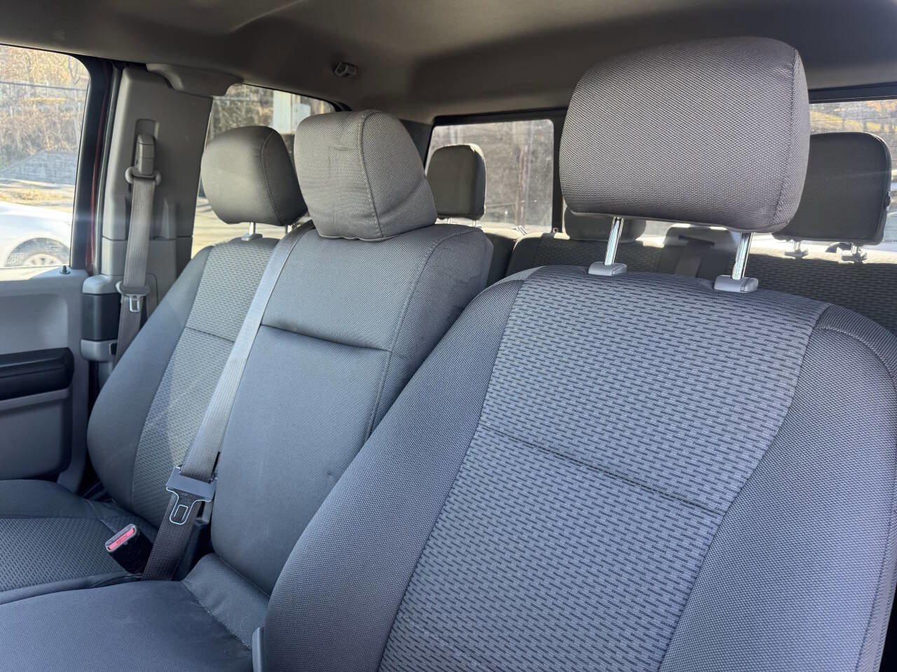 Used 2016 Ford F150 XLT w/ Equipment Group 302A Luxury image 8