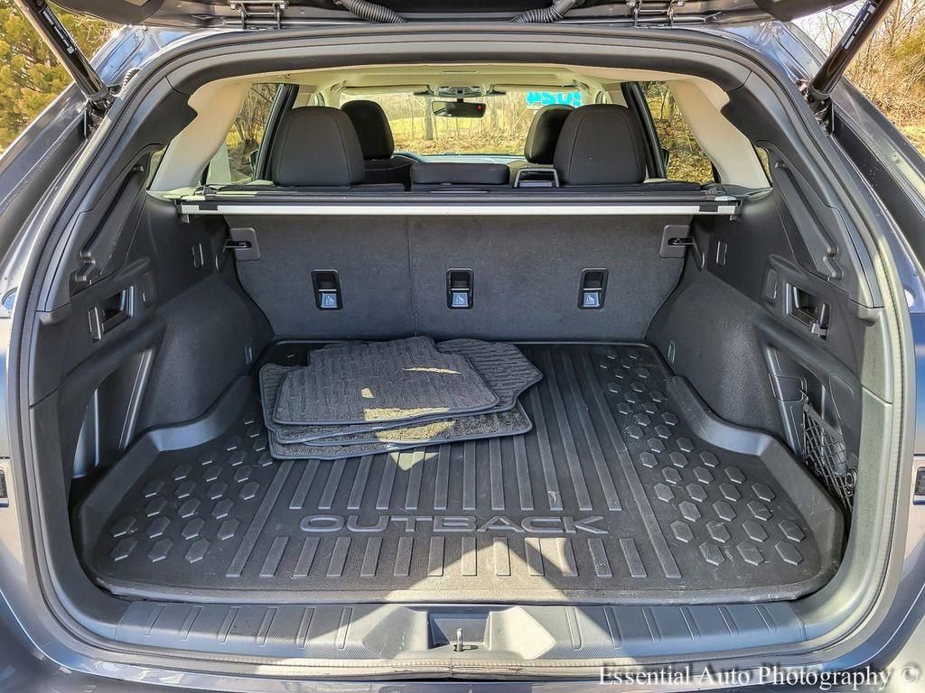 Certified 2024 Subaru Outback Premium image 28