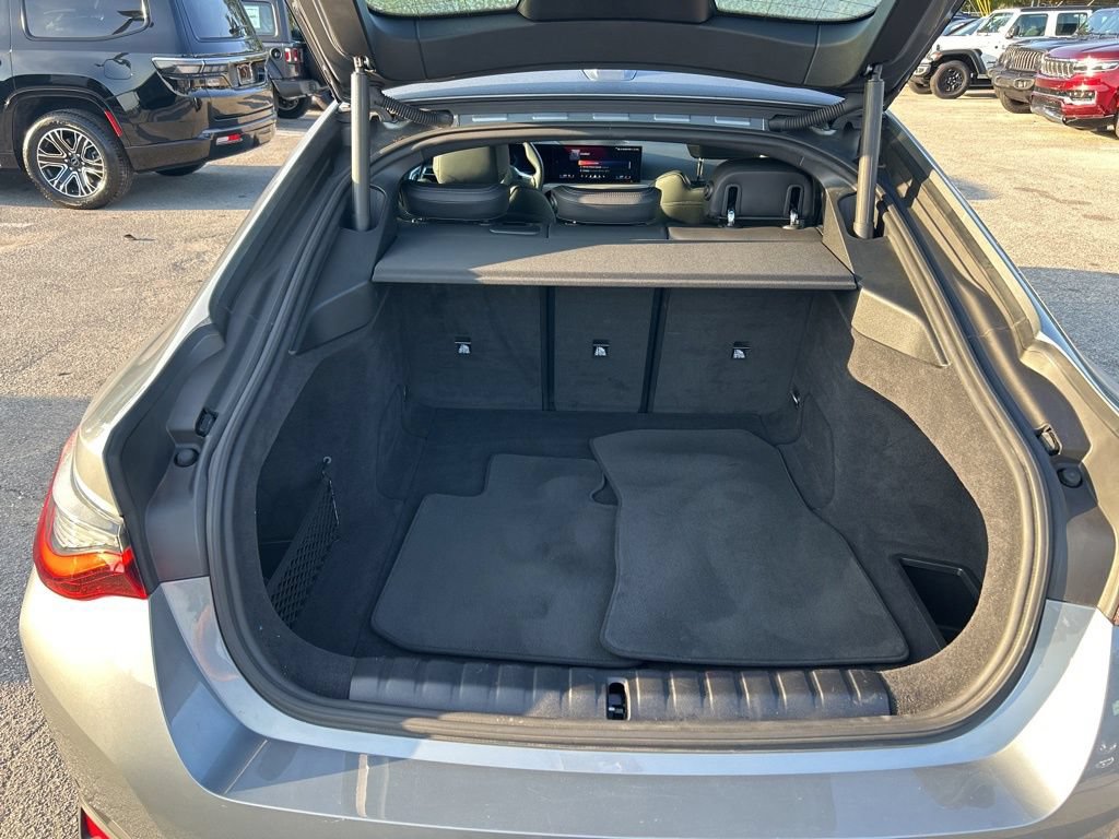 Used 2025 BMW i4 xDrive40i AWD/4WD image 30