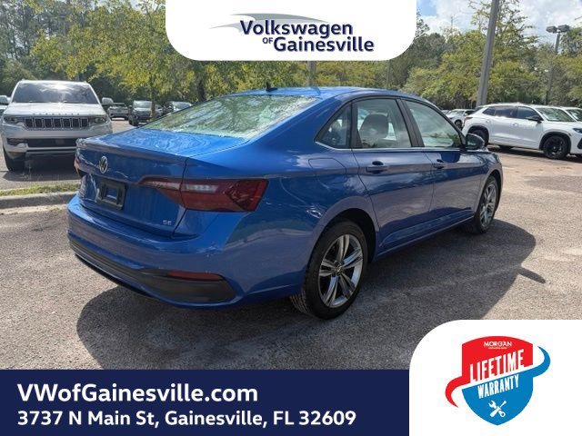 Certified 2024 Volkswagen Jetta SE FWD image 6