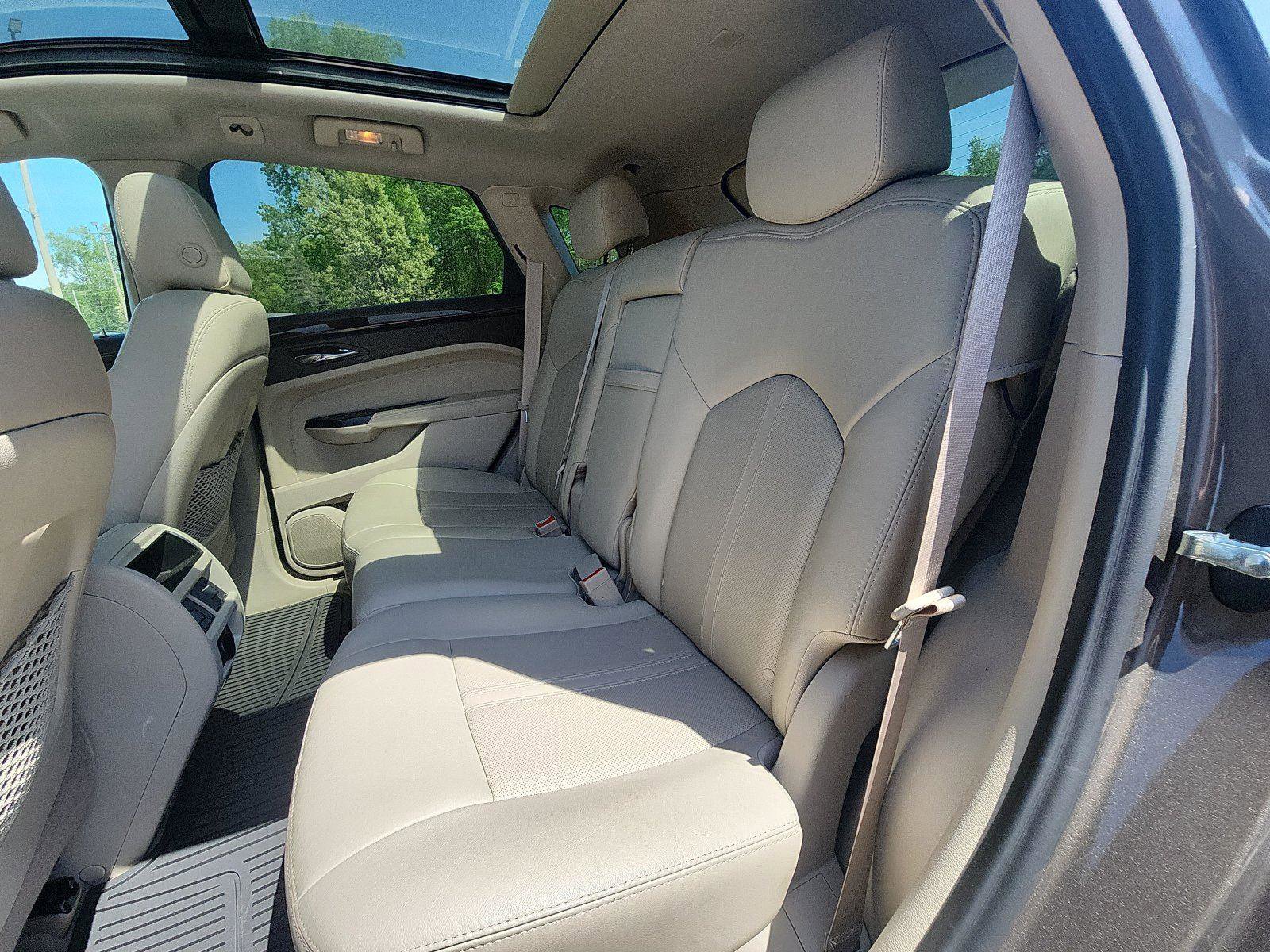 Used 2016 Cadillac SRX Luxury image 19