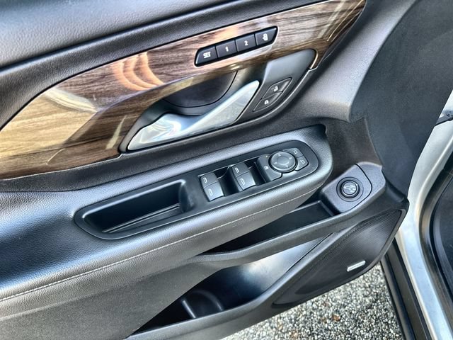 Used 2019 GMC Terrain Denali w/ Driver Alert Package II AWD/4WD image 17