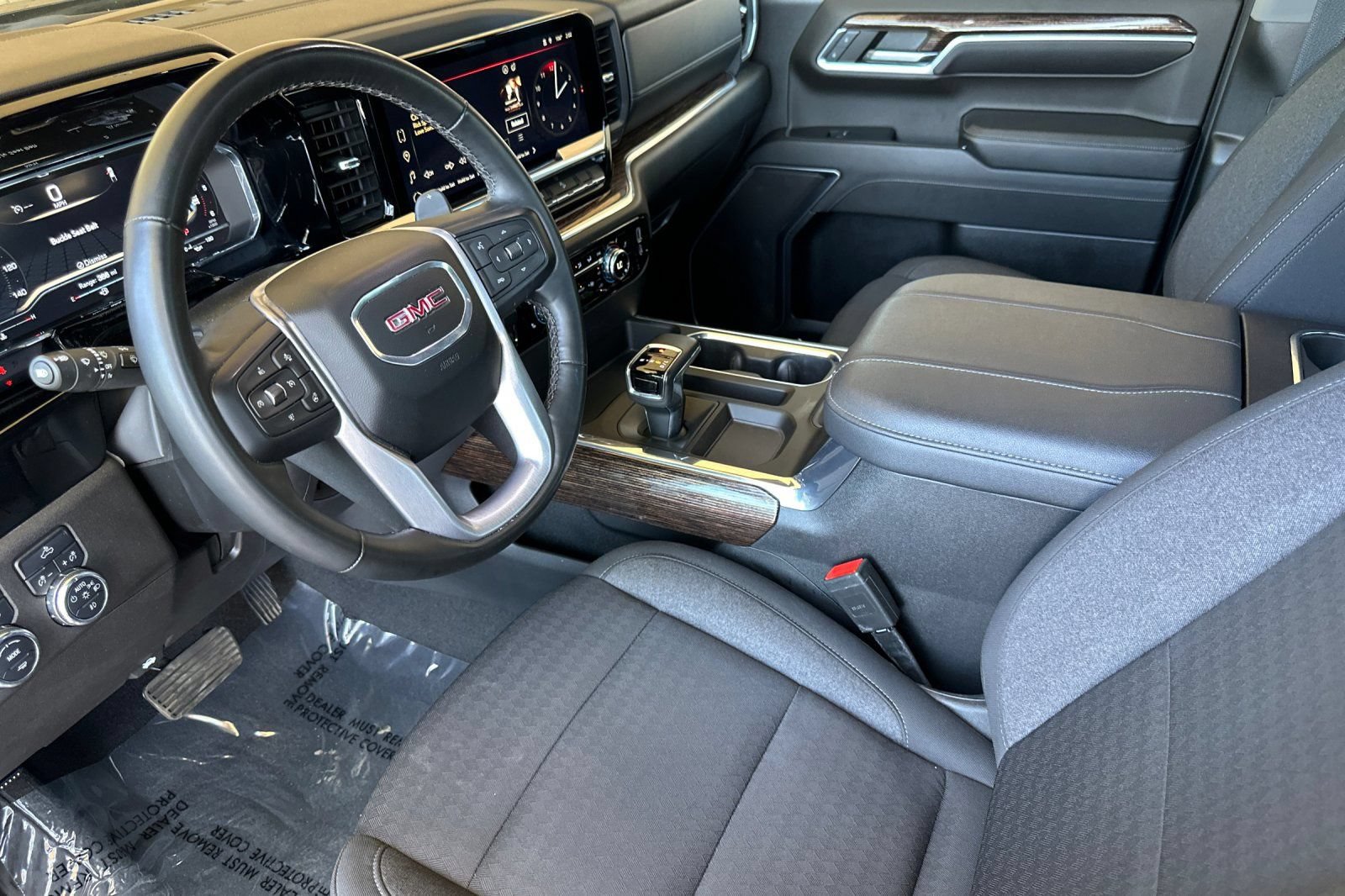 Certified 2023 GMC Sierra 1500 Elevation w/ X31 Off-Road Package AWD/4WD image 10