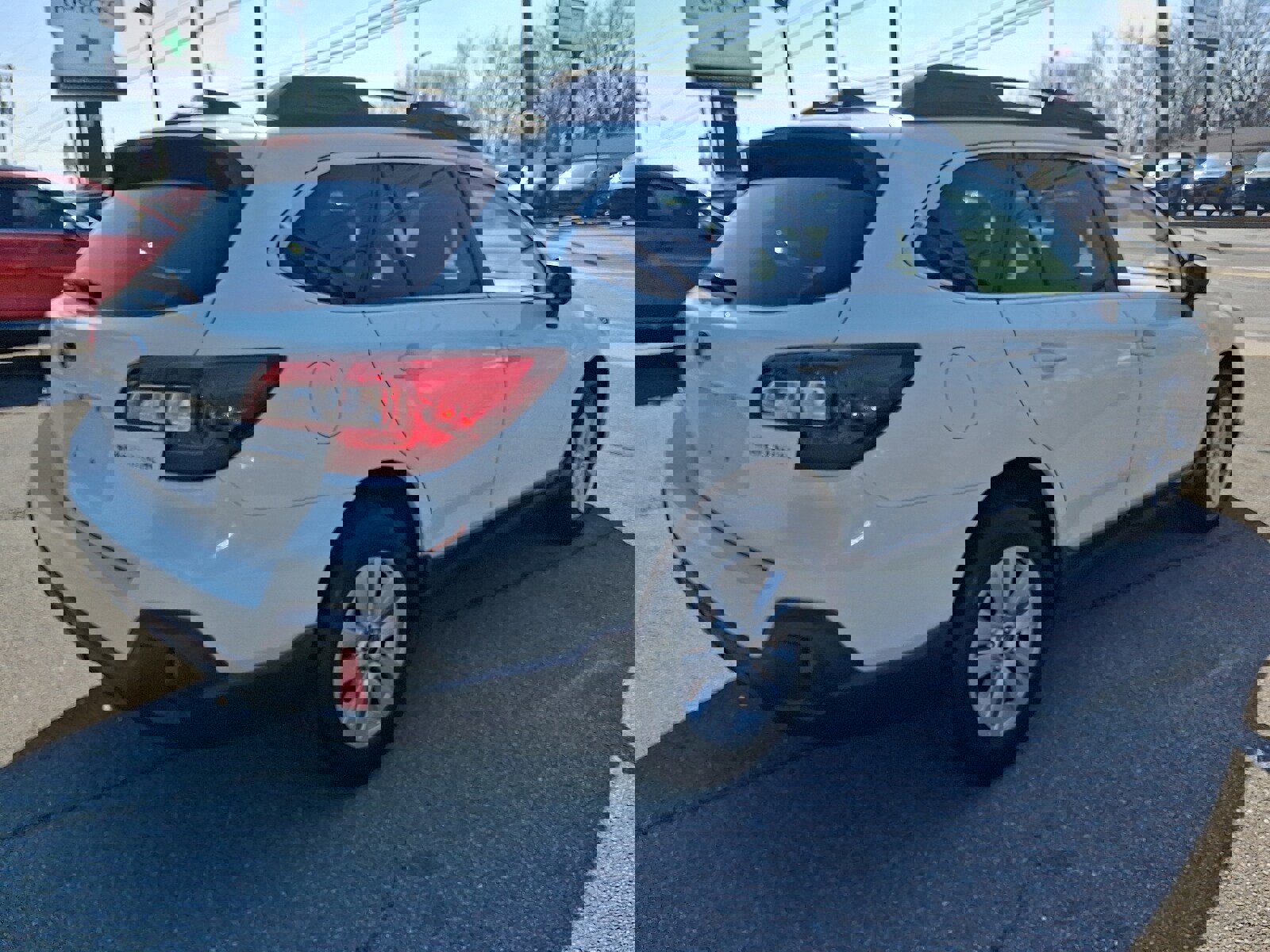 Used 2019 Subaru Outback 2.5i Premium image 4