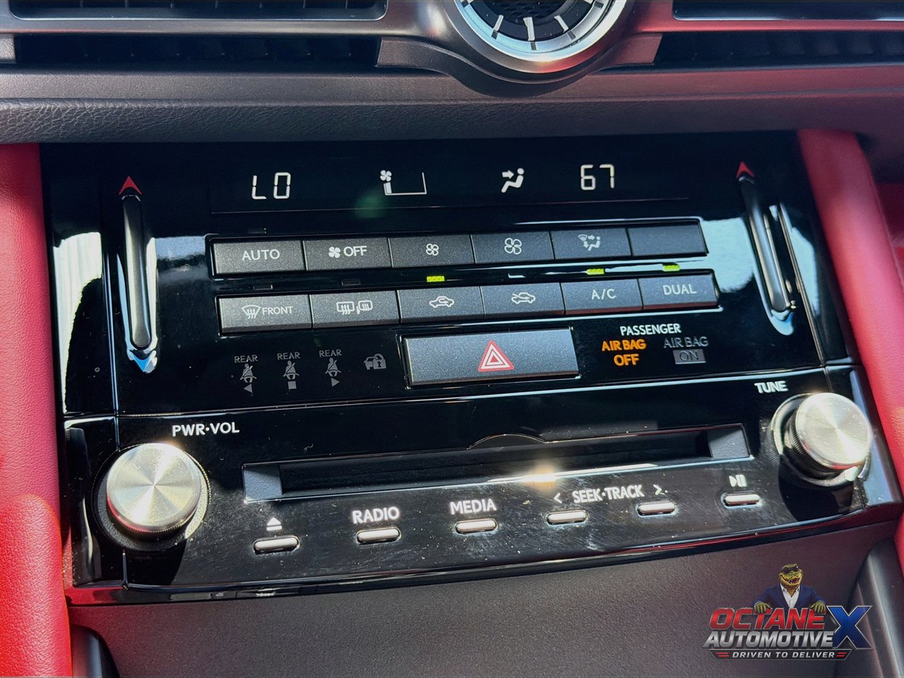 Used 2025 Lexus IS 350 F Sport w/ Accessory Package 2 RWD image 15
