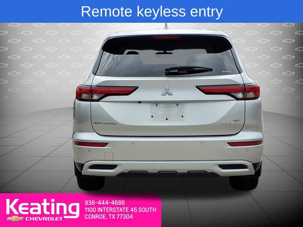 Used 2023 Mitsubishi Outlander SE image 7