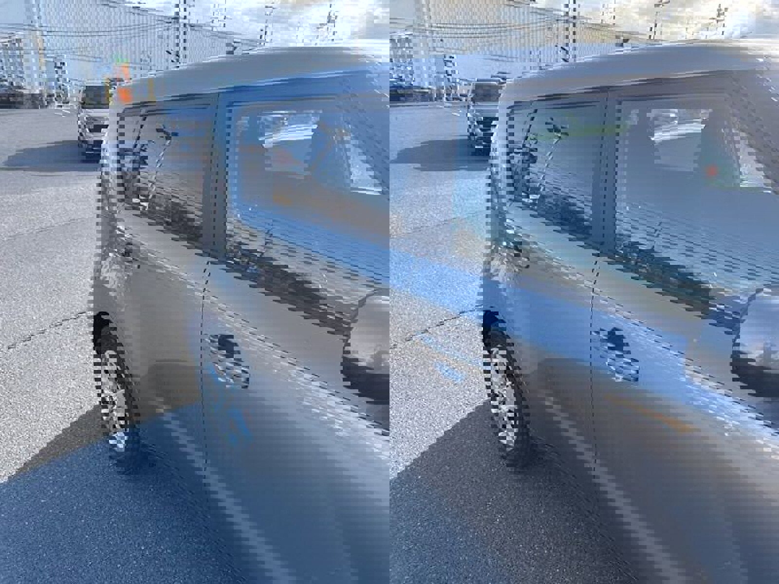 Used 2017 Kia Soul image 4