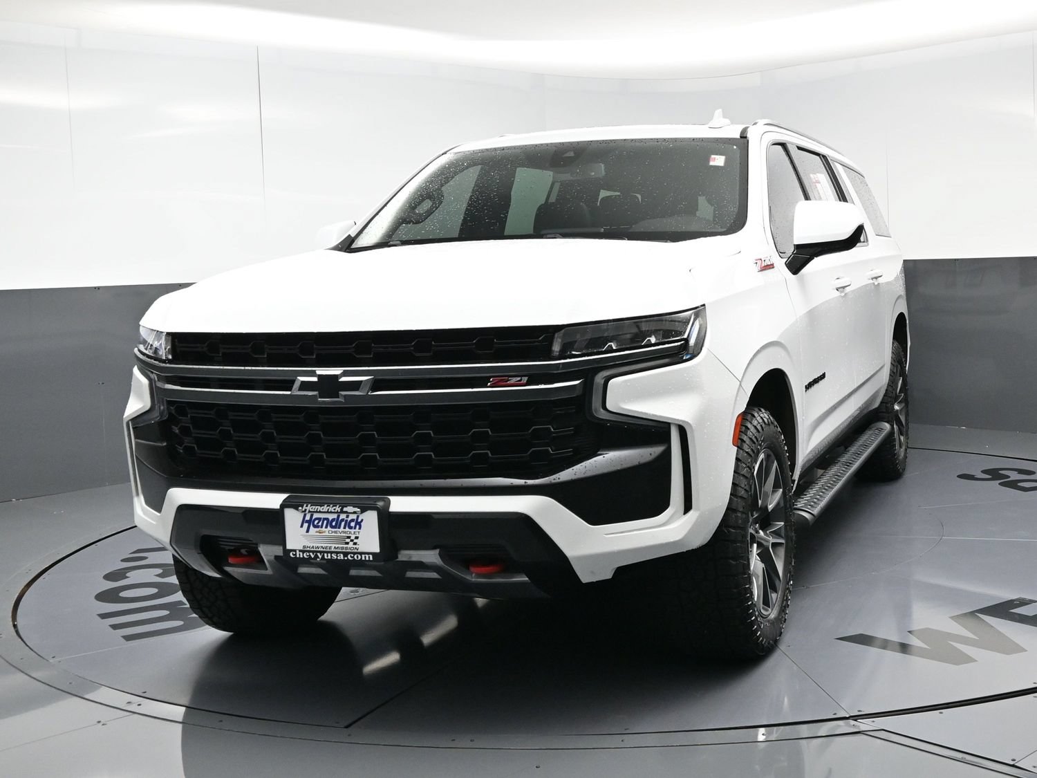 Used 2021 Chevrolet Suburban Z71 w/ Rear Media and Nav Package AWD/4WD image 11