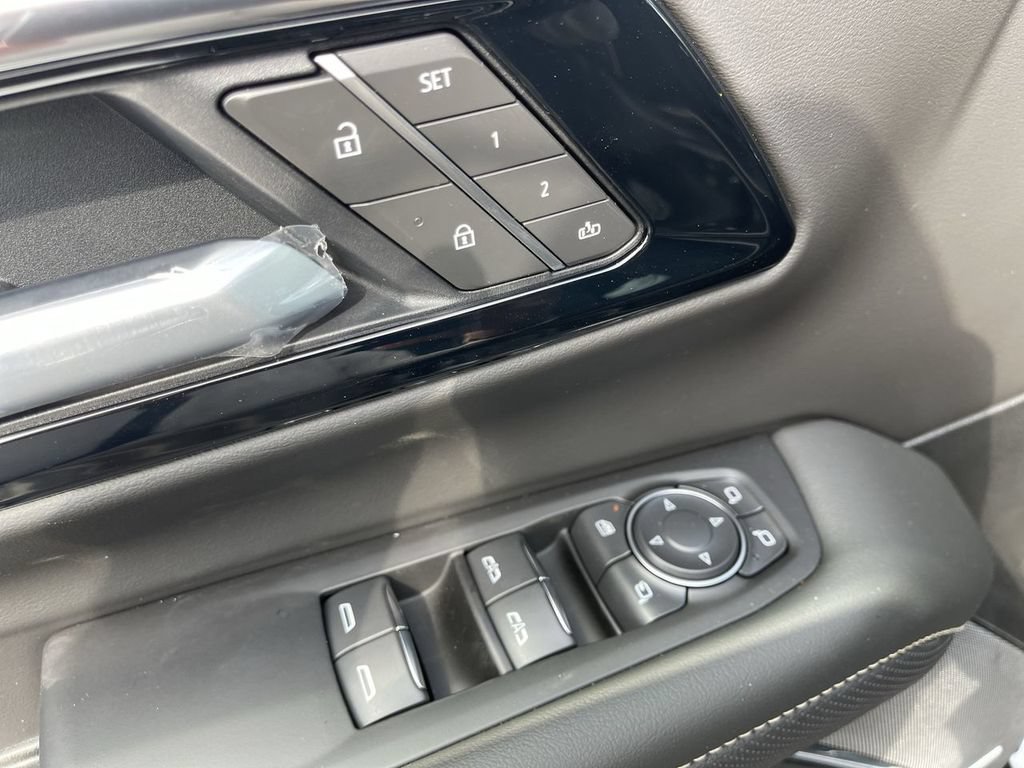 New 2026 Chevrolet Tahoe Premier AWD/4WD image 13
