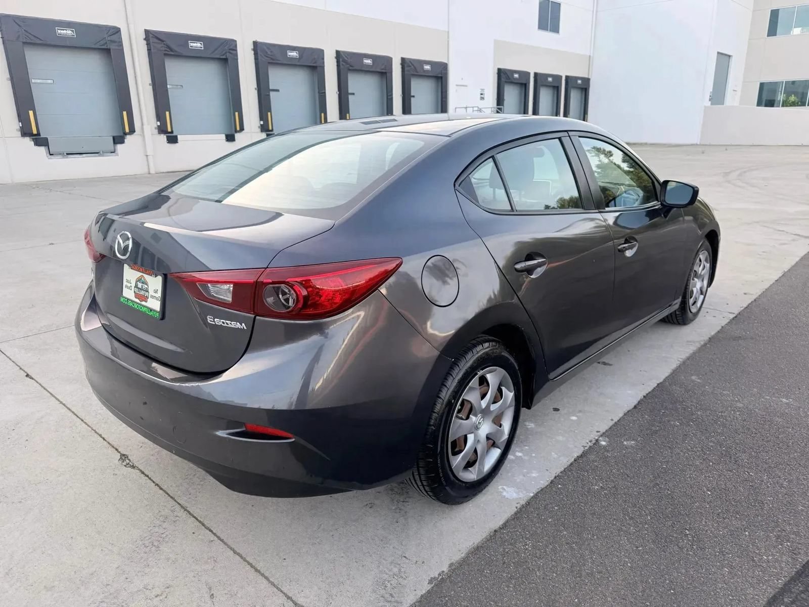 Used 2015 MAZDA MAZDA3 i Sport FWD image 5