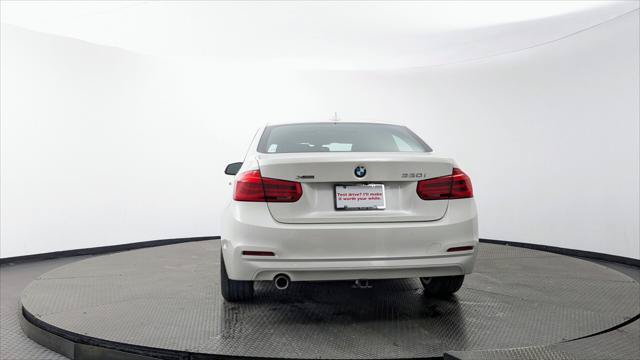 Used 2018 BMW 320i xDrive Sedan AWD/4WD image 6