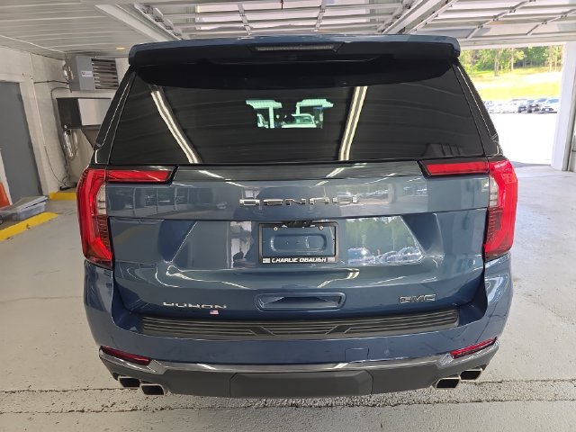 Certified 2025 GMC Yukon Denali Ultimate AWD/4WD image 4