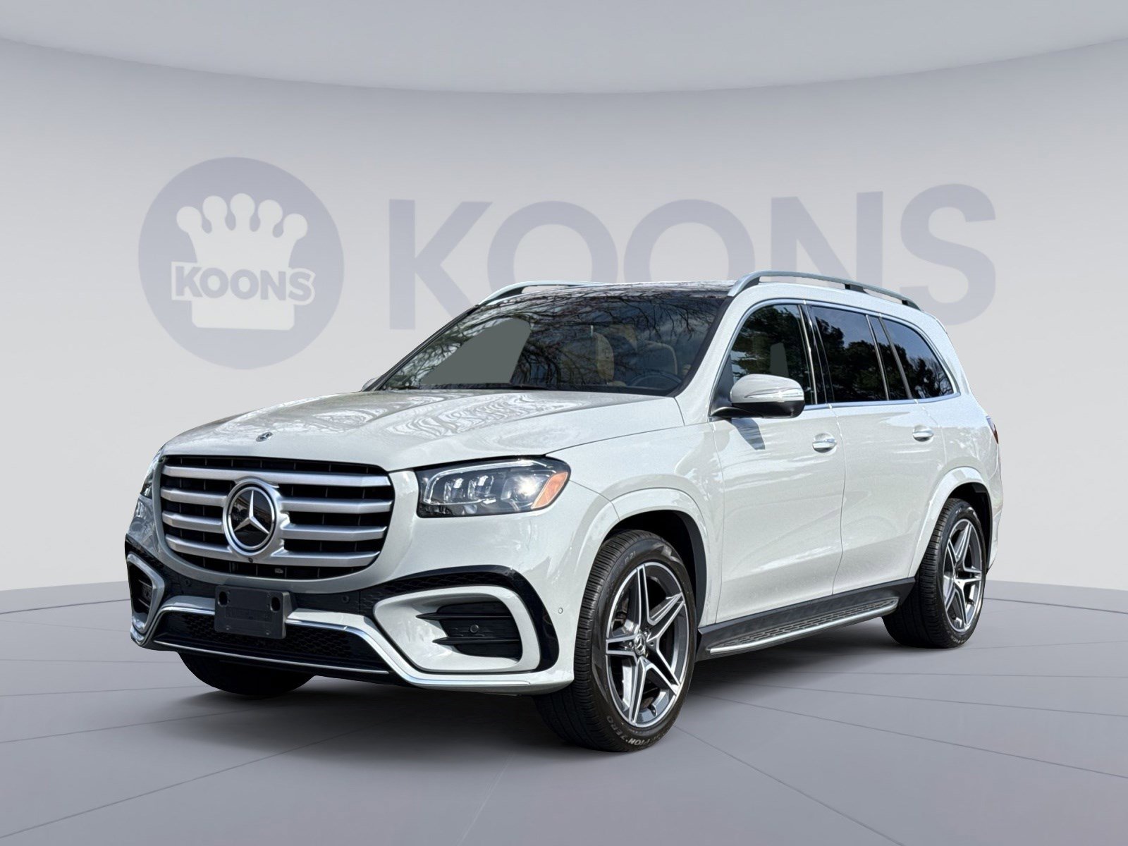 Used 2024 Mercedes-Benz GLS 450 4MATIC image 1