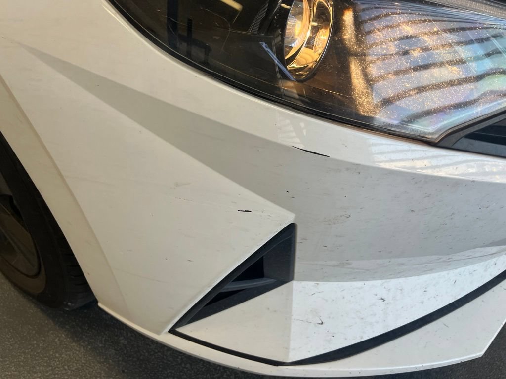 Used 2022 Hyundai Elantra SEL FWD image 11